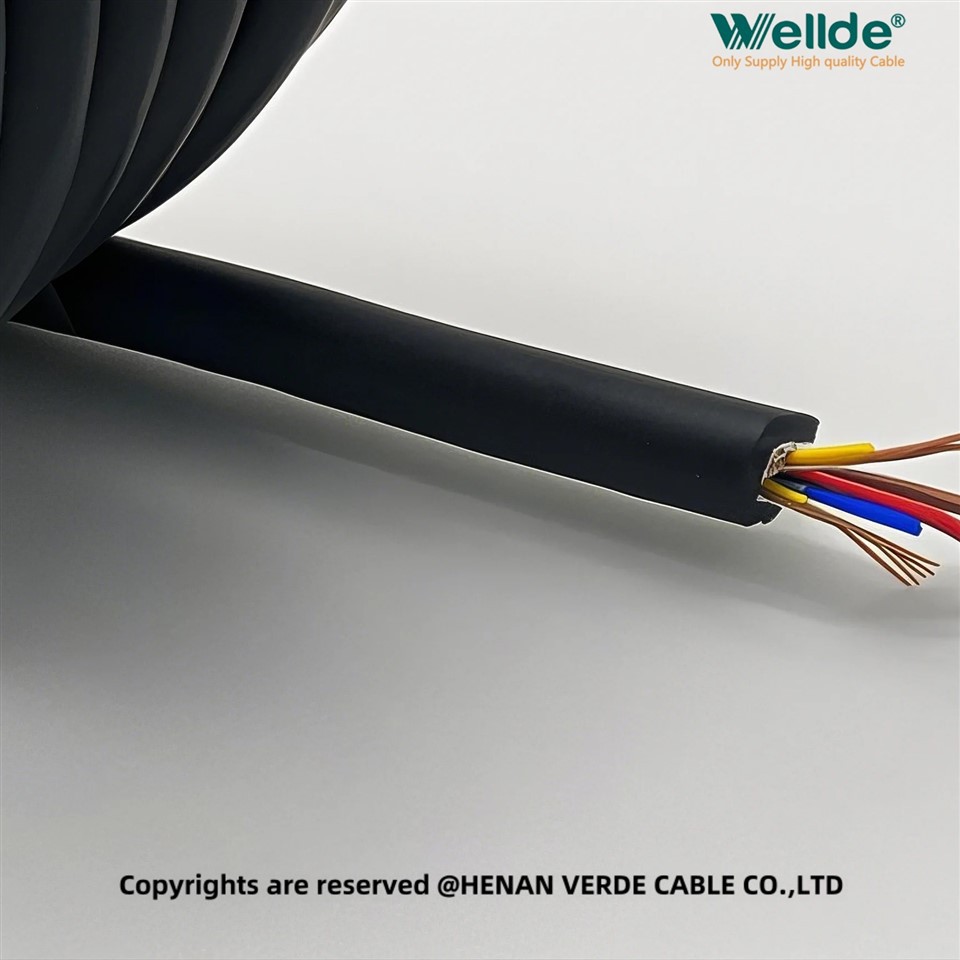Kabel Speaker Tembaga Fleksibel Berisolasi PVC
